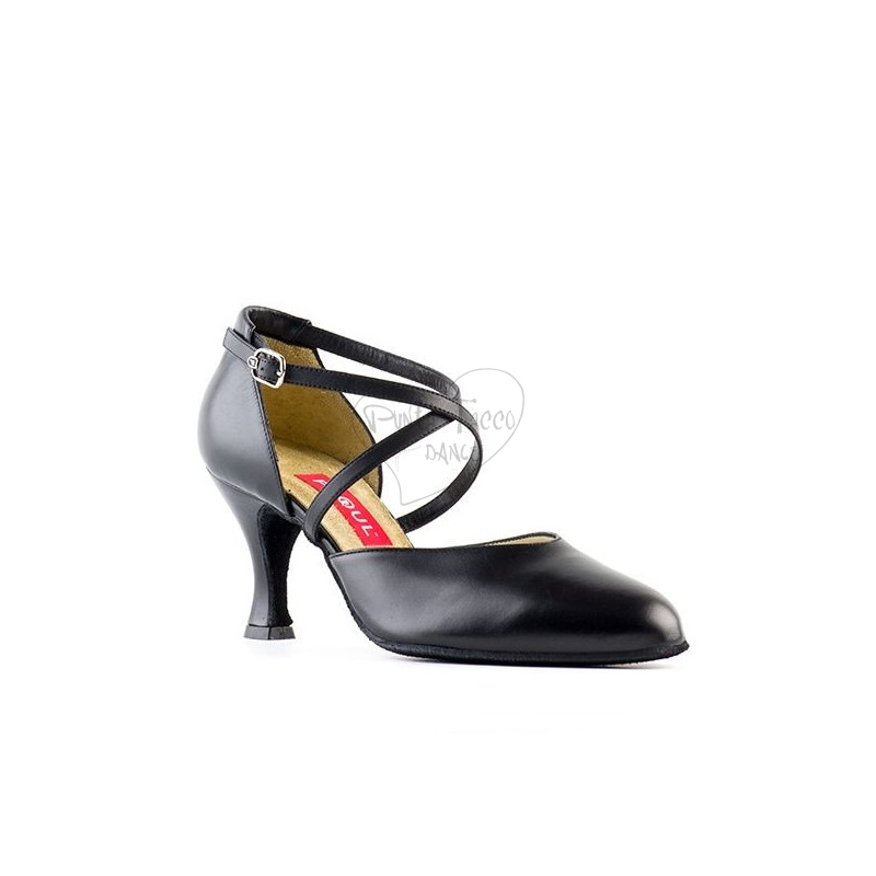 Scarpa basica per eccellenza in morbida pelle...made in Italy