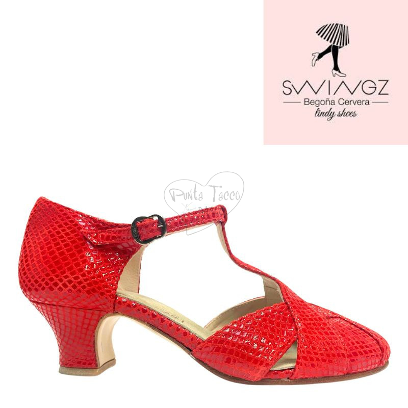 BEGONA CERVERA CLASSICO ESPANOL SCARPA SWING