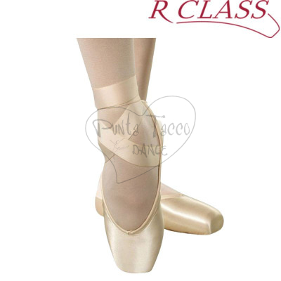 R-class First Dance Pointe Shoe