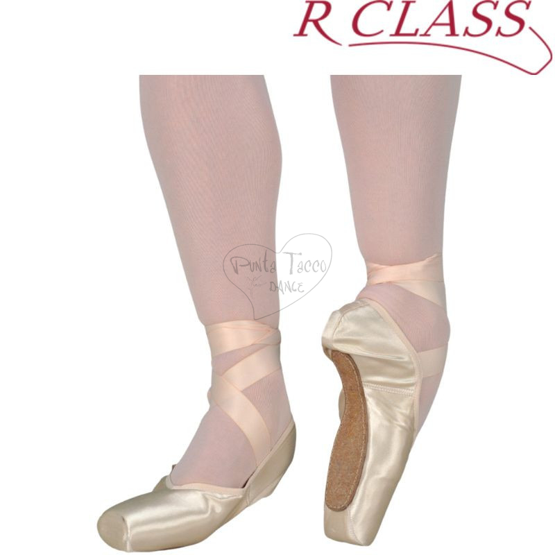 R-class First Dance Pointe Shoe